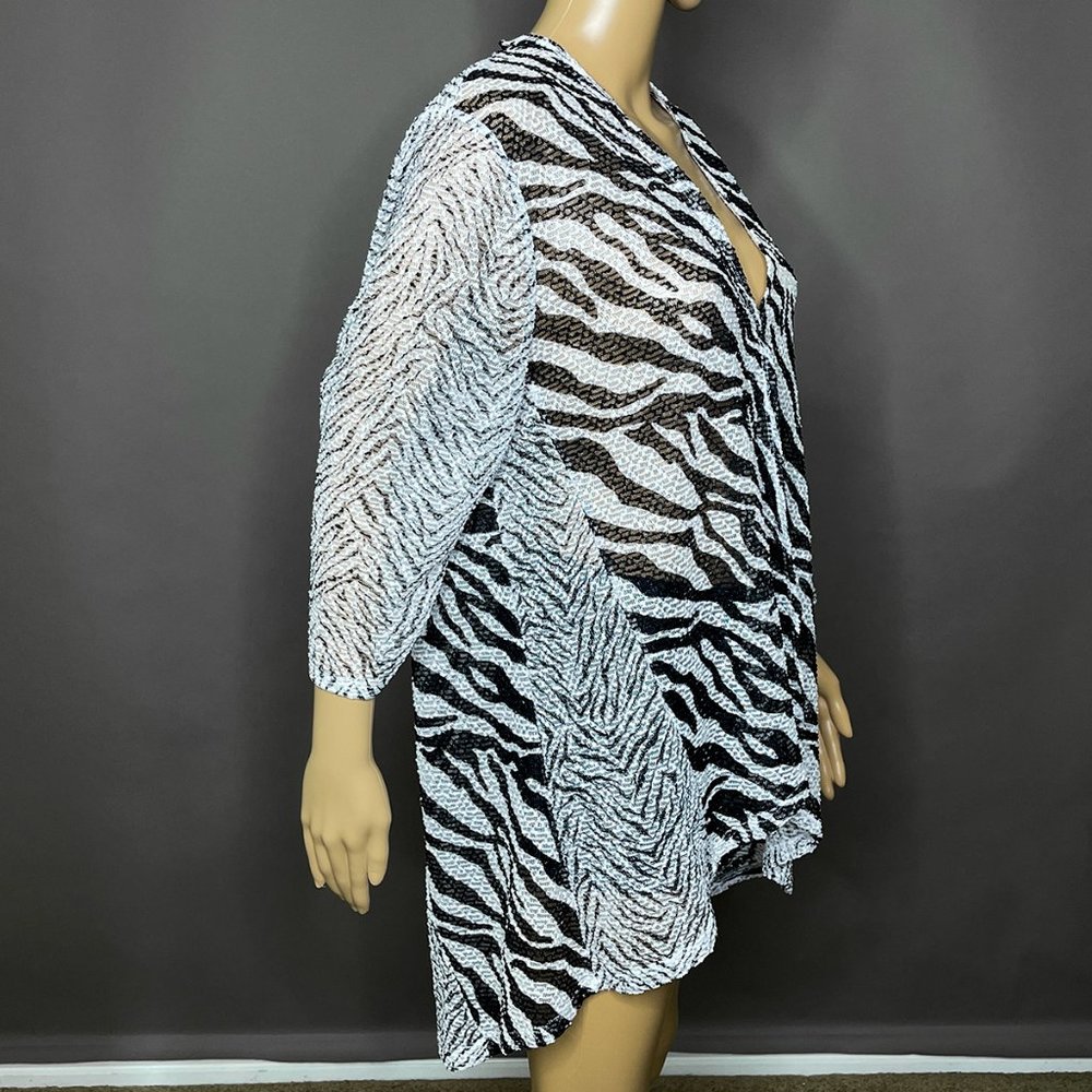 Travelers by Chico's B/W Zebra Print Jacket Sheer Open‎ Front Size 3 or US 16 - Picture 3 of 16